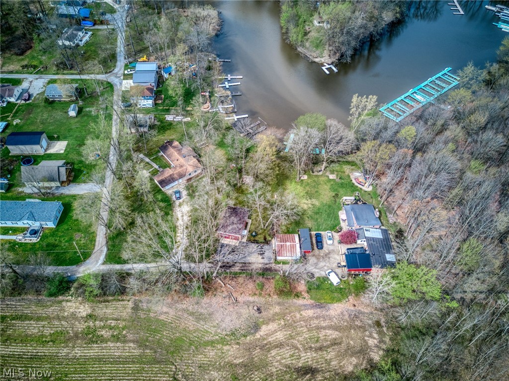 543 1/2 Gallagher Road North Benton OH 44449