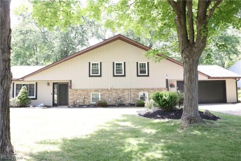 812 Blackfeet Trail Macedonia OH 44056