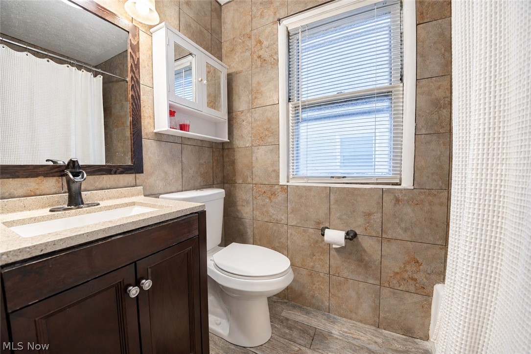10905 Dale Avenue Cleveland OH 44111