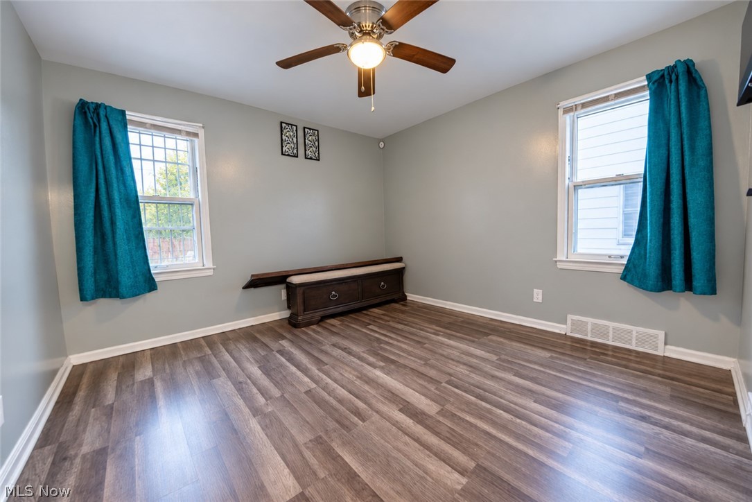 10905 Dale Avenue Cleveland OH 44111