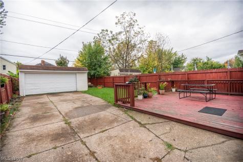 10905 Dale Avenue Cleveland OH 44111