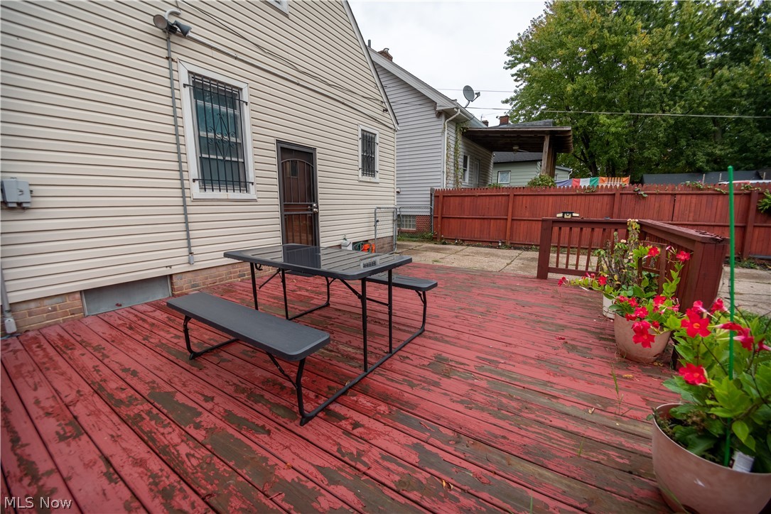10905 Dale Avenue Cleveland OH 44111