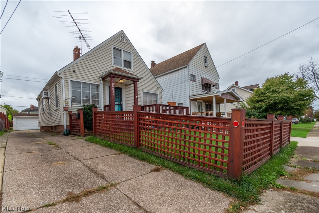 10905 Dale Avenue Cleveland OH 44111