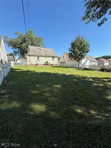 1518 34th Street NE Canton OH 44714