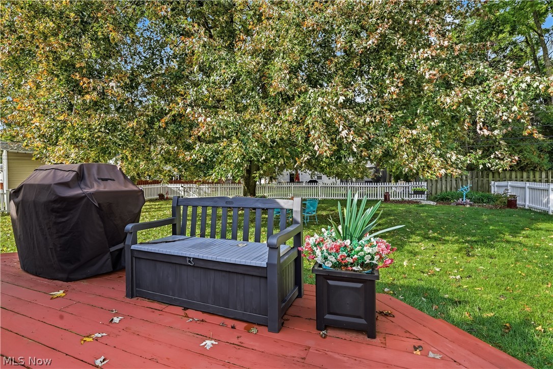 6124 Sherwood Drive North Olmsted OH 44070