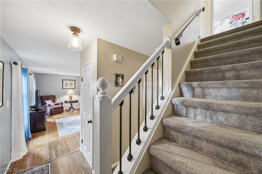 6124 Sherwood Drive North Olmsted OH 44070