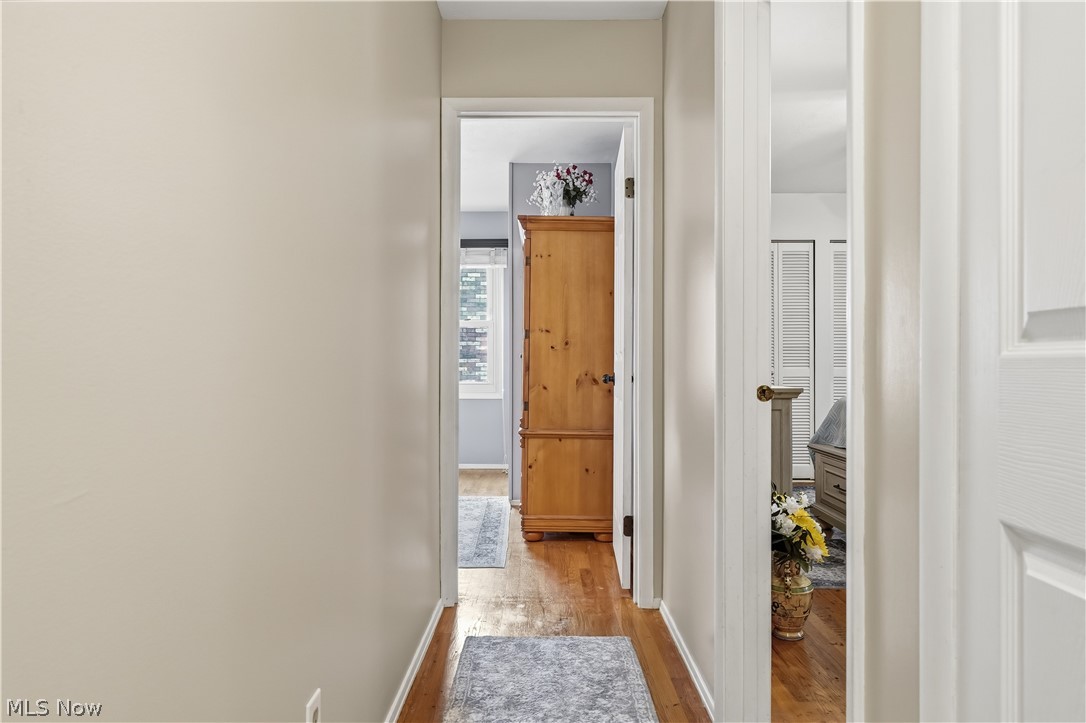 6124 Sherwood Drive North Olmsted OH 44070