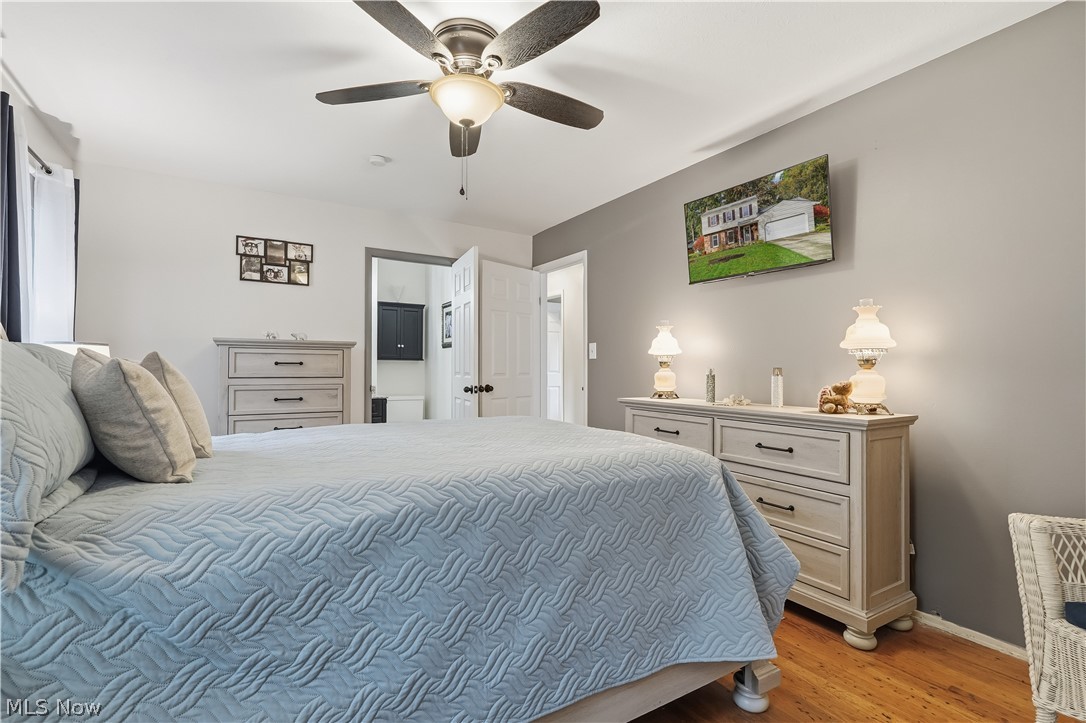 6124 Sherwood Drive North Olmsted OH 44070