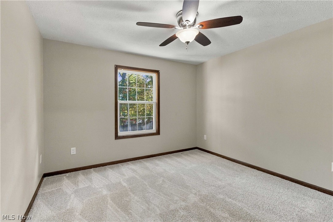 15831 Falmouth Oval Middleburg Heights OH 44130