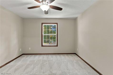 15831 Falmouth Oval Middleburg Heights OH 44130