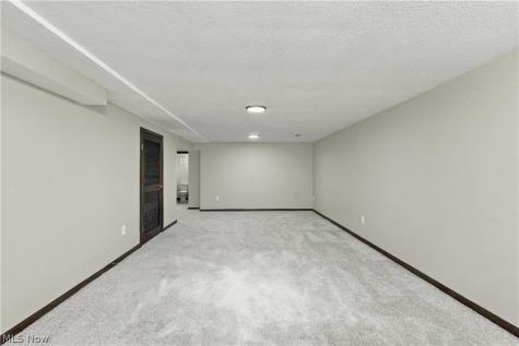 15831 Falmouth Oval Middleburg Heights OH 44130