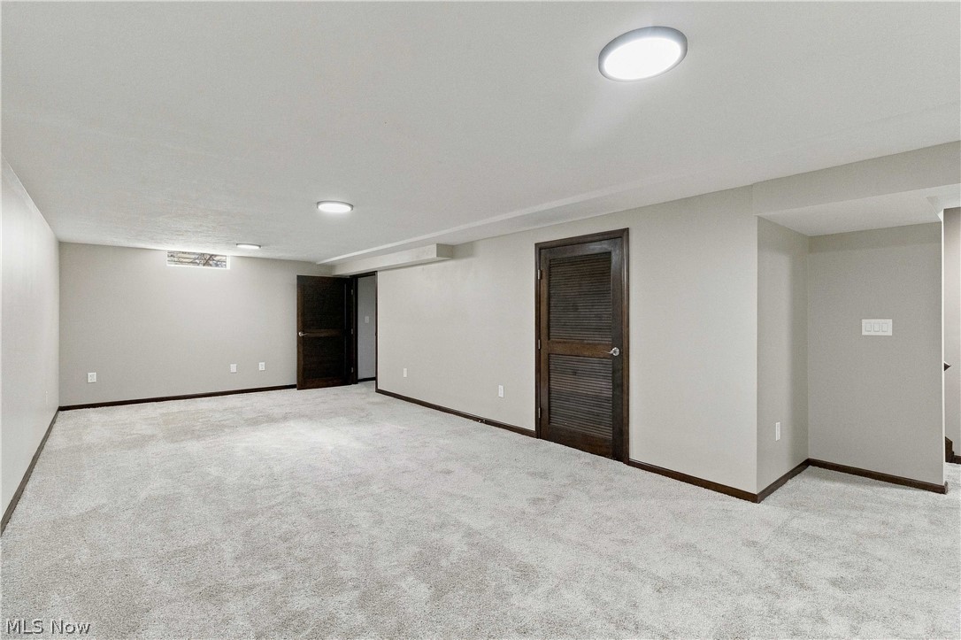 15831 Falmouth Oval Middleburg Heights OH 44130