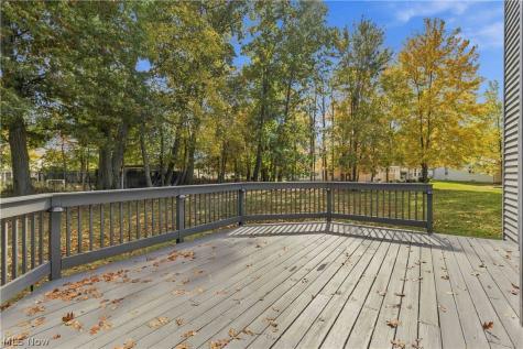 15831 Falmouth Oval Middleburg Heights OH 44130
