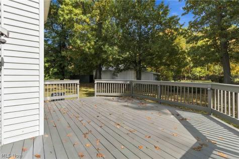 15831 Falmouth Oval Middleburg Heights OH 44130