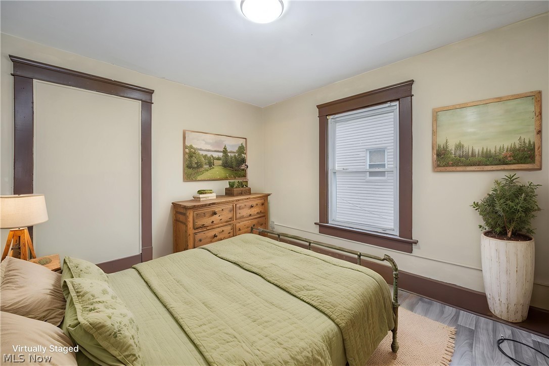 914 Delia Avenue Akron OH 44320