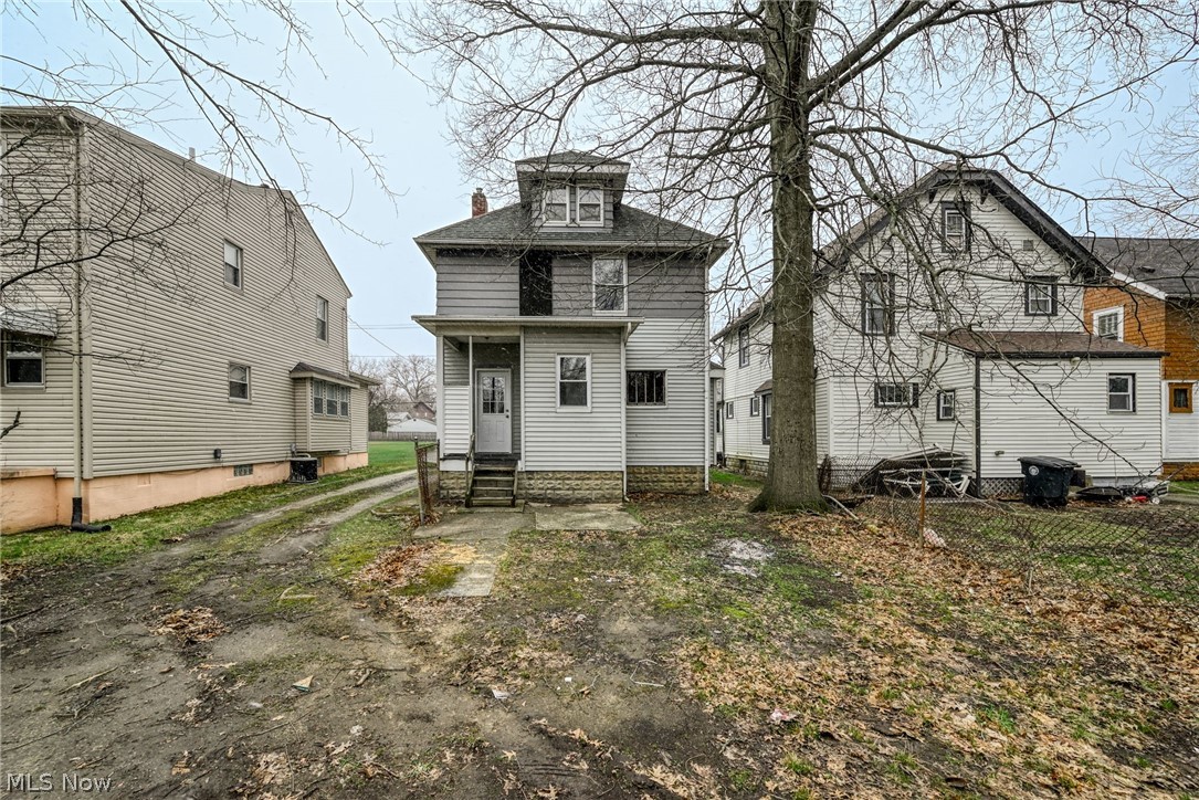 914 Delia Avenue Akron OH 44320