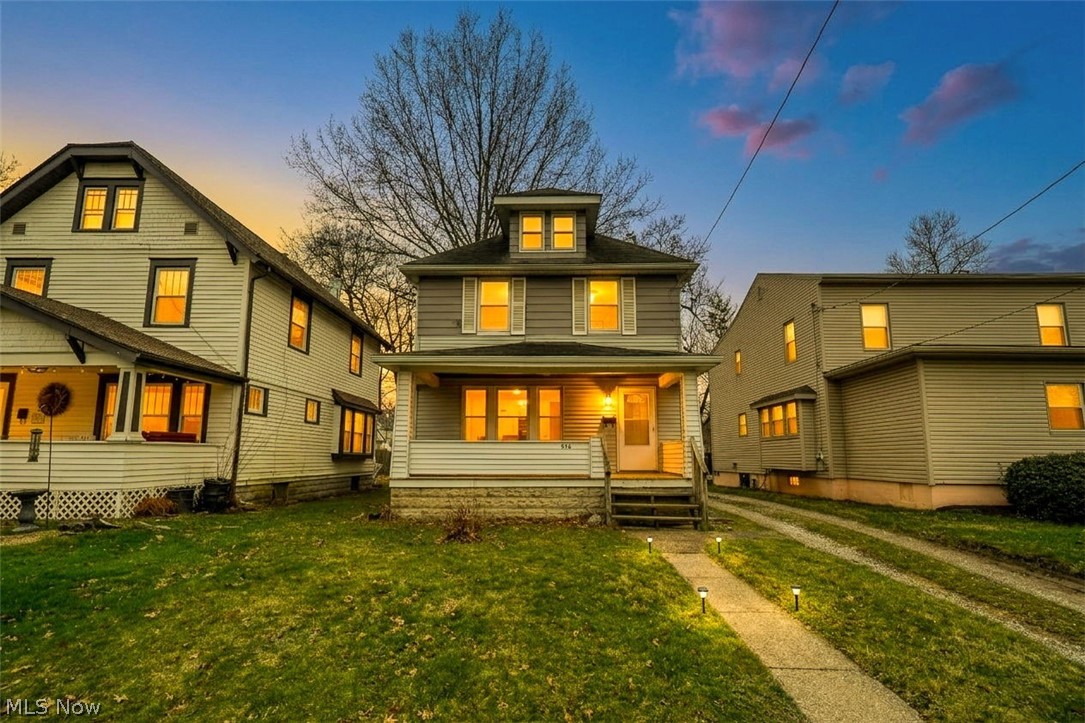 914 Delia Avenue Akron OH 44320