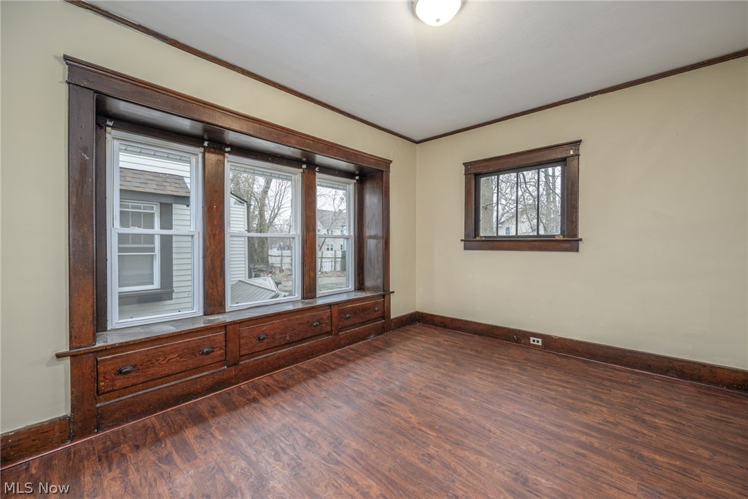914 Delia Avenue Akron OH 44320