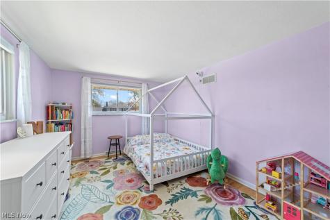 4040 W 213th Street Fairview Park OH 44126