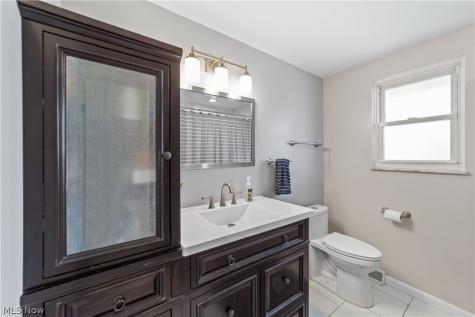 4040 W 213th Street Fairview Park OH 44126