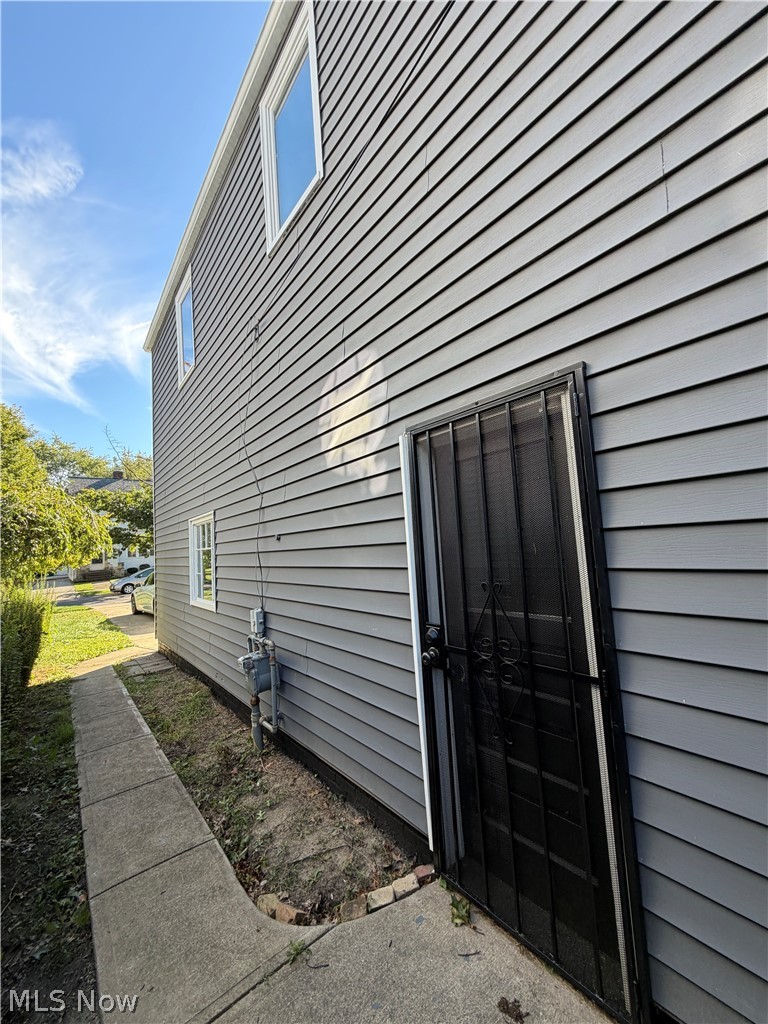 21561 Maydale Avenue Euclid OH 44123