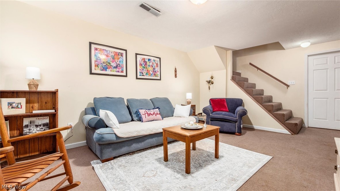 7945 Lakeview Drive Nashport OH 43830