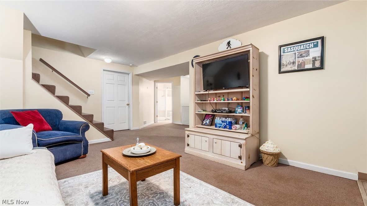 7945 Lakeview Drive Nashport OH 43830