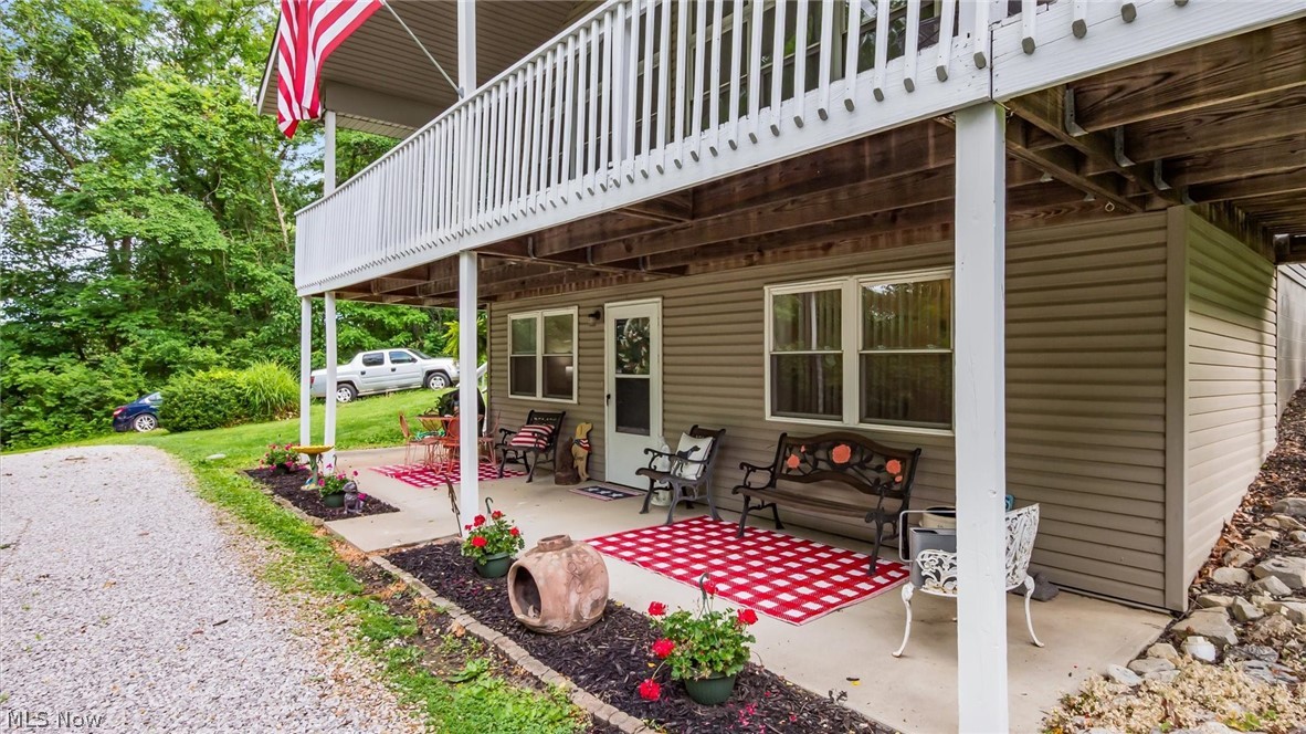 7945 Lakeview Drive Nashport OH 43830