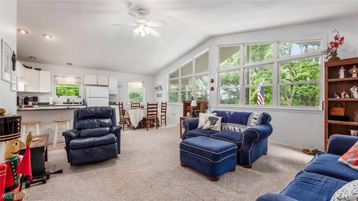 7945 Lakeview Drive Nashport OH 43830