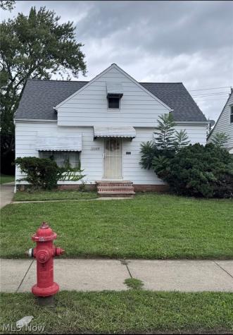 16009 Edgewood Avenue Maple Heights OH 44137