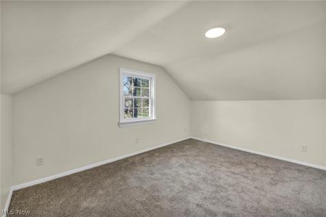 25595 Highland Road Richmond Heights OH 44143