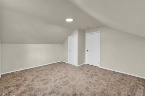 25595 Highland Road Richmond Heights OH 44143