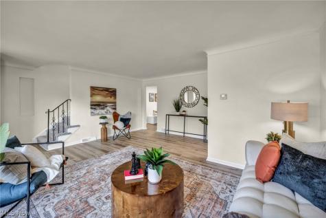 25595 Highland Road Richmond Heights OH 44143