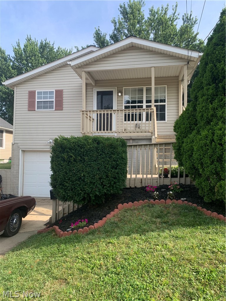1843 Springfield Center Road Akron OH 44312