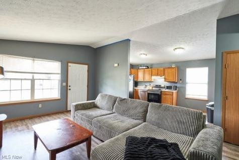 1843 Springfield Center Road Akron OH 44312