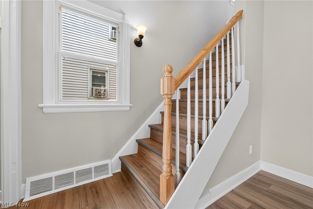 3802 Freemont Road South Euclid OH 44121