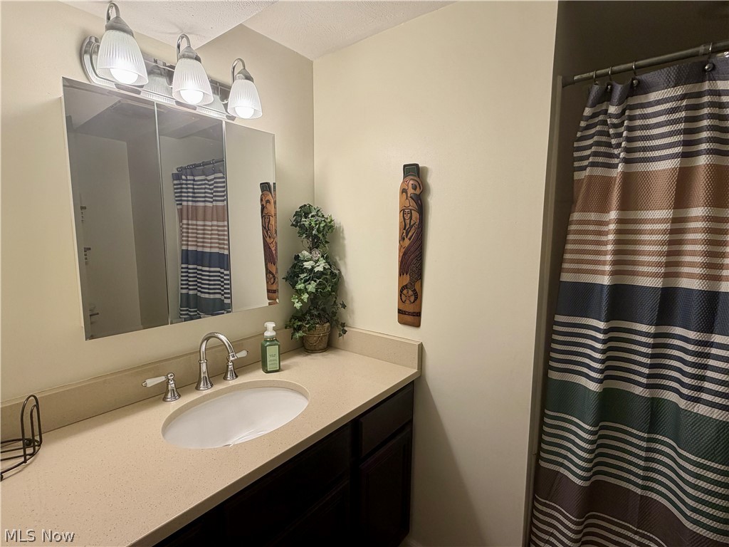 875 Princeton Avenue Amherst OH 44001