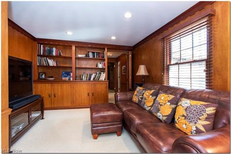 2677 Rocklyn Road Shaker Heights OH 44122
