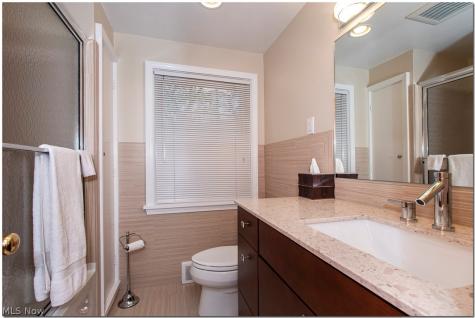 2677 Rocklyn Road Shaker Heights OH 44122