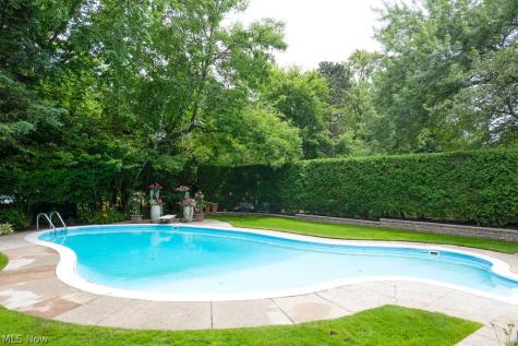 2677 Rocklyn Road Shaker Heights OH 44122