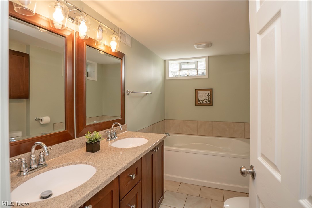3920 Ashwood Street NW Canton OH 44708
