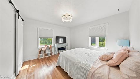 789 Colegate Drive Marietta OH 45750