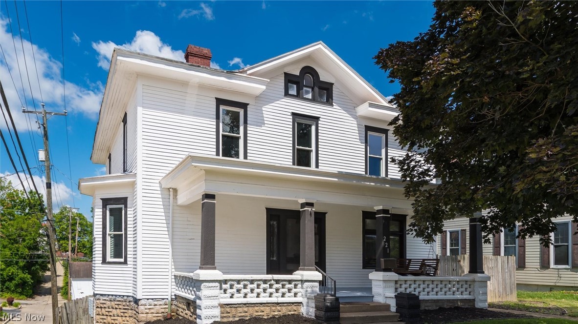 221 N 9th Street Cambridge OH 43725