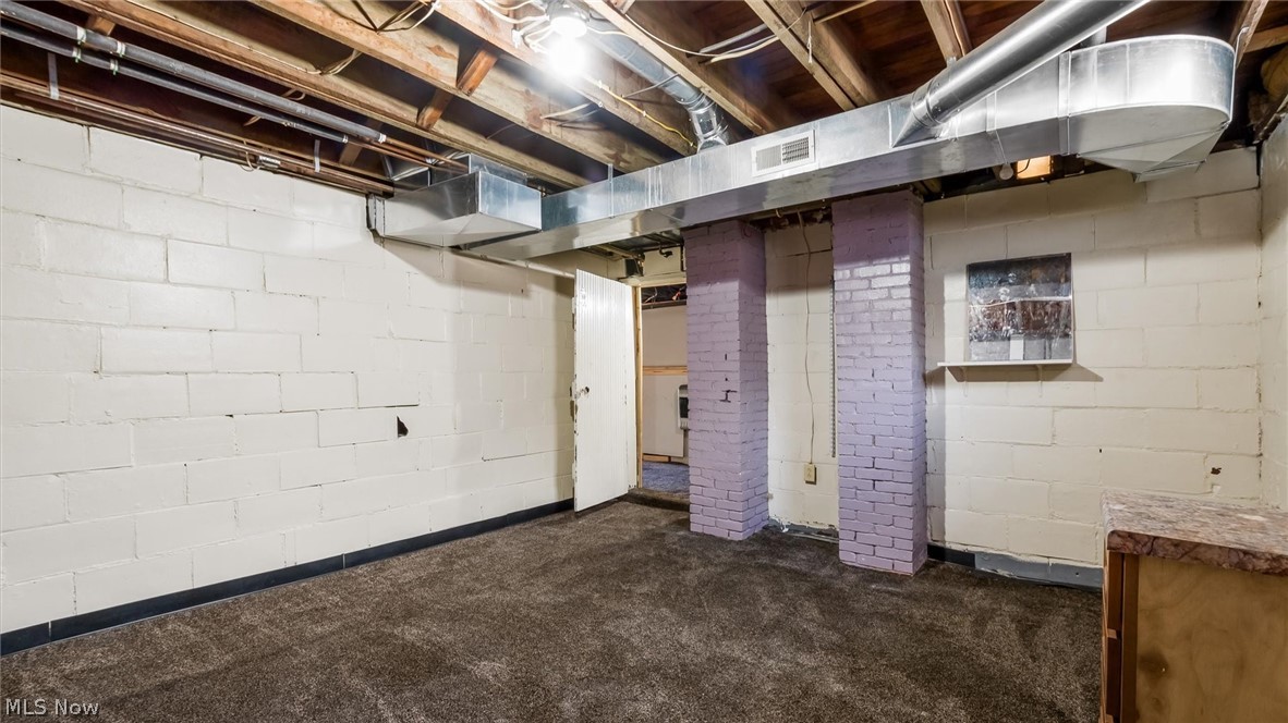 221 N 9th Street Cambridge OH 43725
