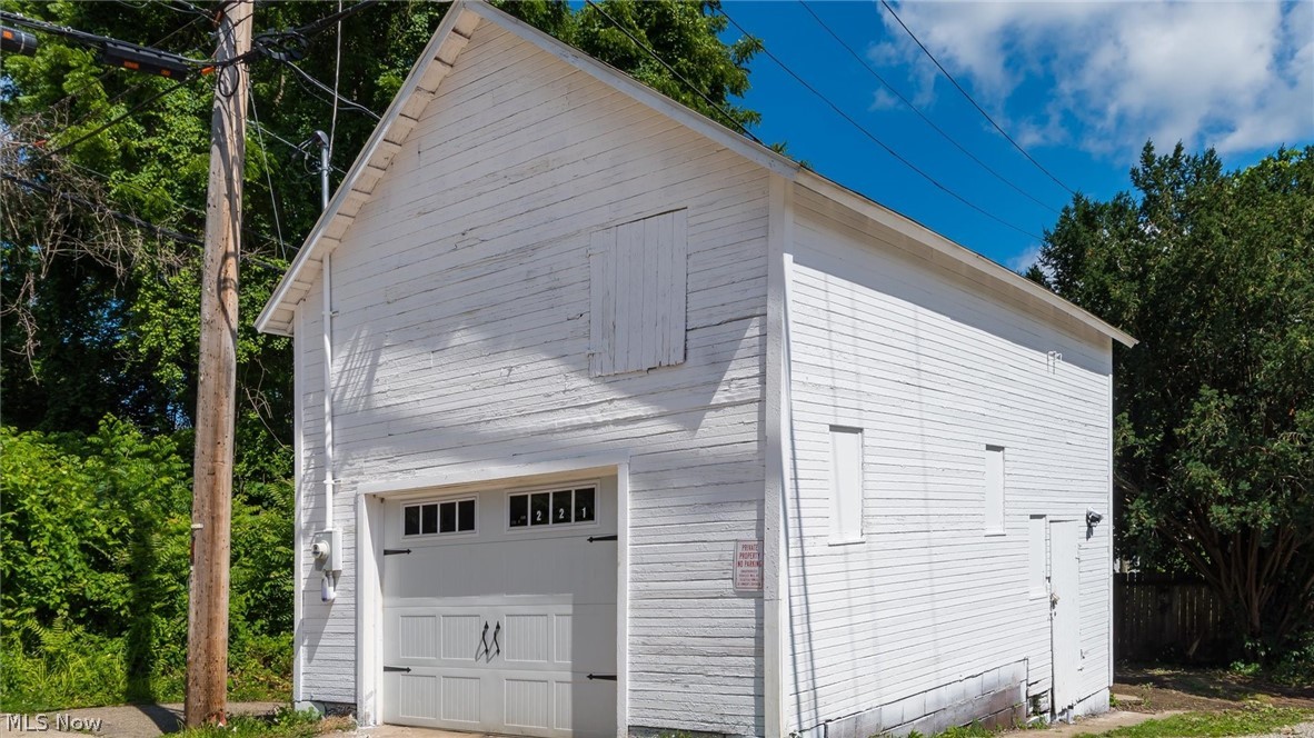 221 N 9th Street Cambridge OH 43725