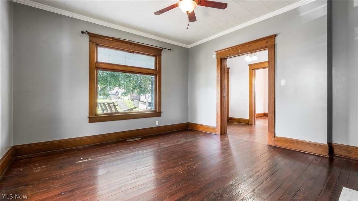 221 N 9th Street Cambridge OH 43725
