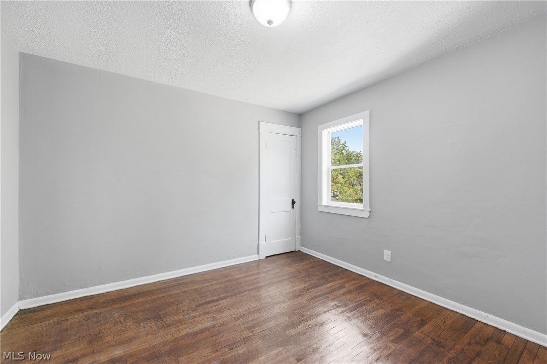 8005 Vineyard Avenue Cleveland OH 44105