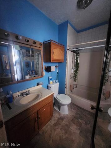 2922 Minnie Avenue Cleveland OH 44104