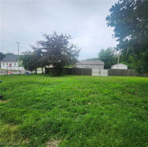 2922 Minnie Avenue Cleveland OH 44104
