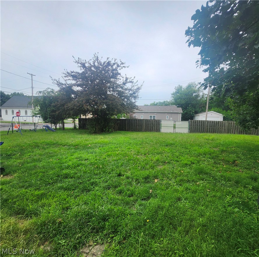 2922 Minnie Avenue Cleveland OH 44104
